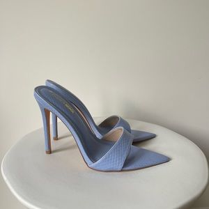 FashionNova women’s heels size 10